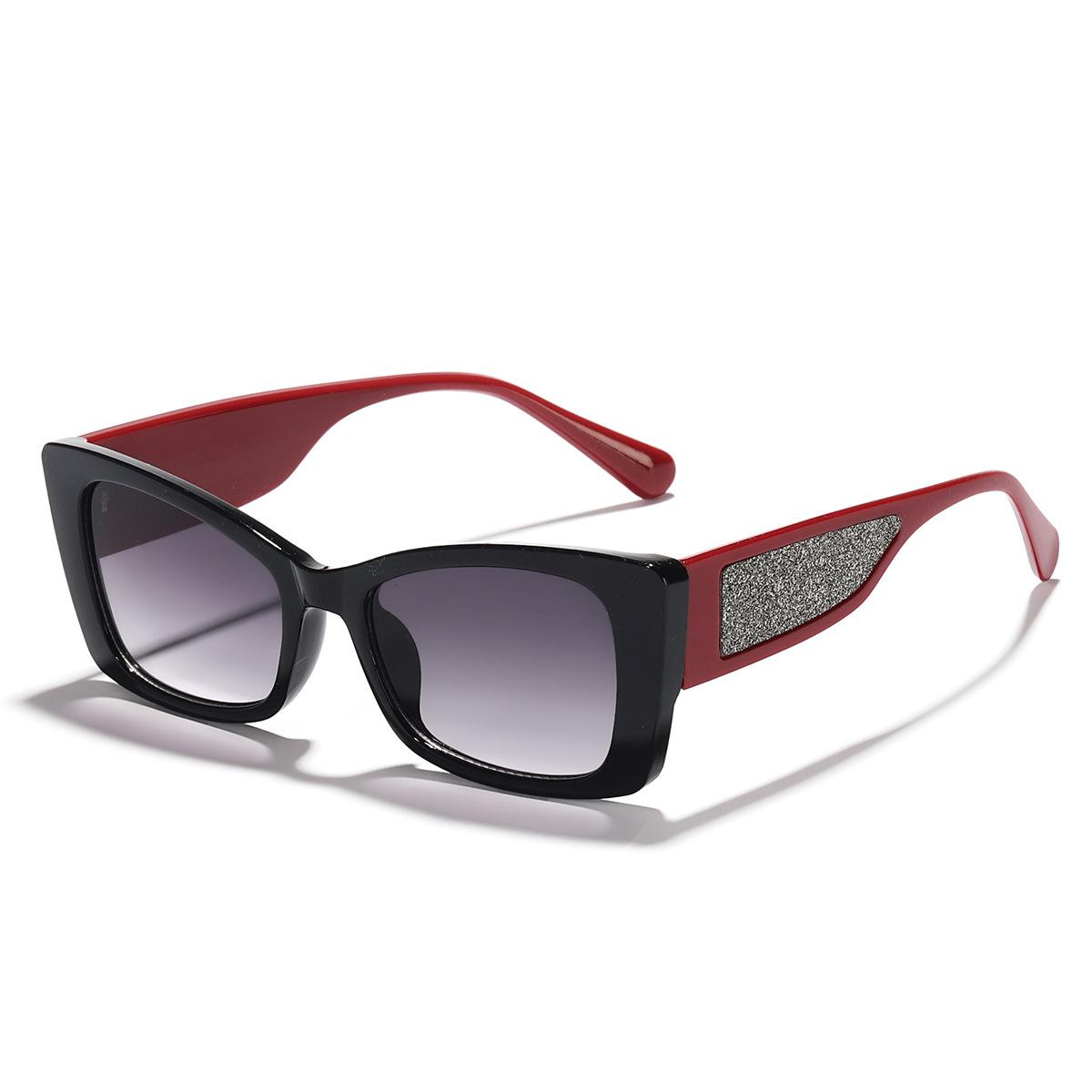 Luxury Brand Designer Cat Eye Sunglasses Women For Female Trend ins Sun Glasses Vintage Big Frame Punk Sexy Ladies Sequin Shades As the picture черный серый
Luxury Brand Designer Cat Eye Sunglasses Women For Female Trend ins Sun Glasses Vintage Big Frame Punk Sexy Ladies Sequin Shades As the picture черный серый