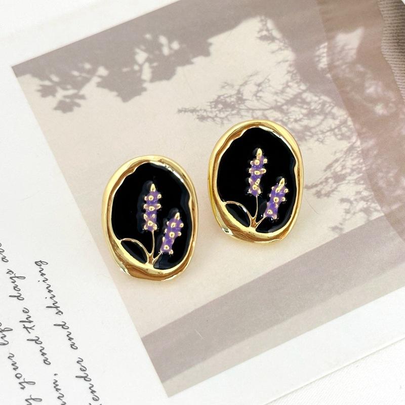 Temperament Women S Light Luxury Earrings Lavender Drop Glaze Oval Stud Earrings чорний
Temperament Women S Light Luxury Earrings Lavender Drop Glaze Oval Stud Earrings чорний