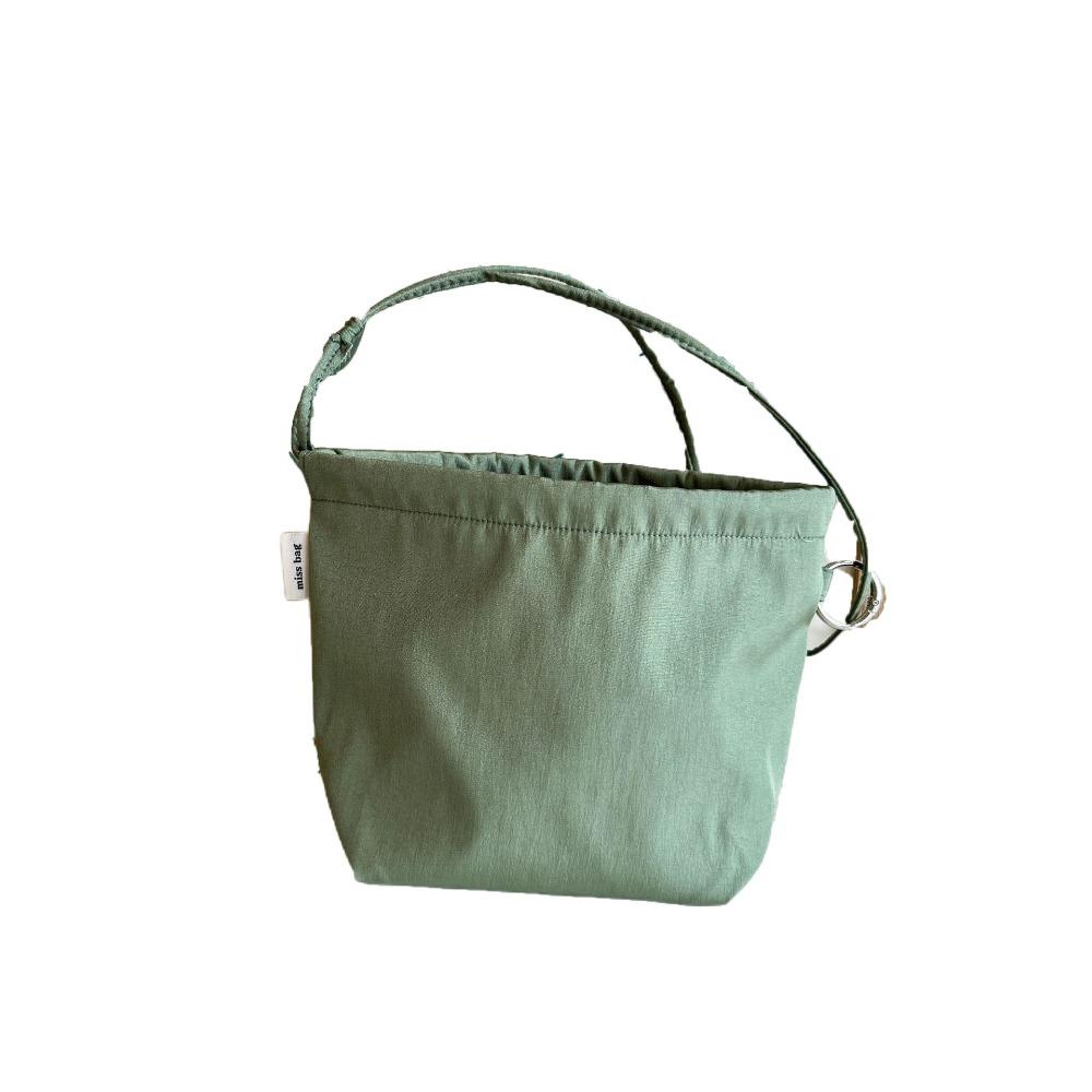 Solid Color Canvas Shoulder Bag Large Capacity Cloud Bag Casual Drawstring Tote Bag Travel зелёный
Solid Color Canvas Shoulder Bag Large Capacity Cloud Bag Casual Drawstring Tote Bag Travel зелёный