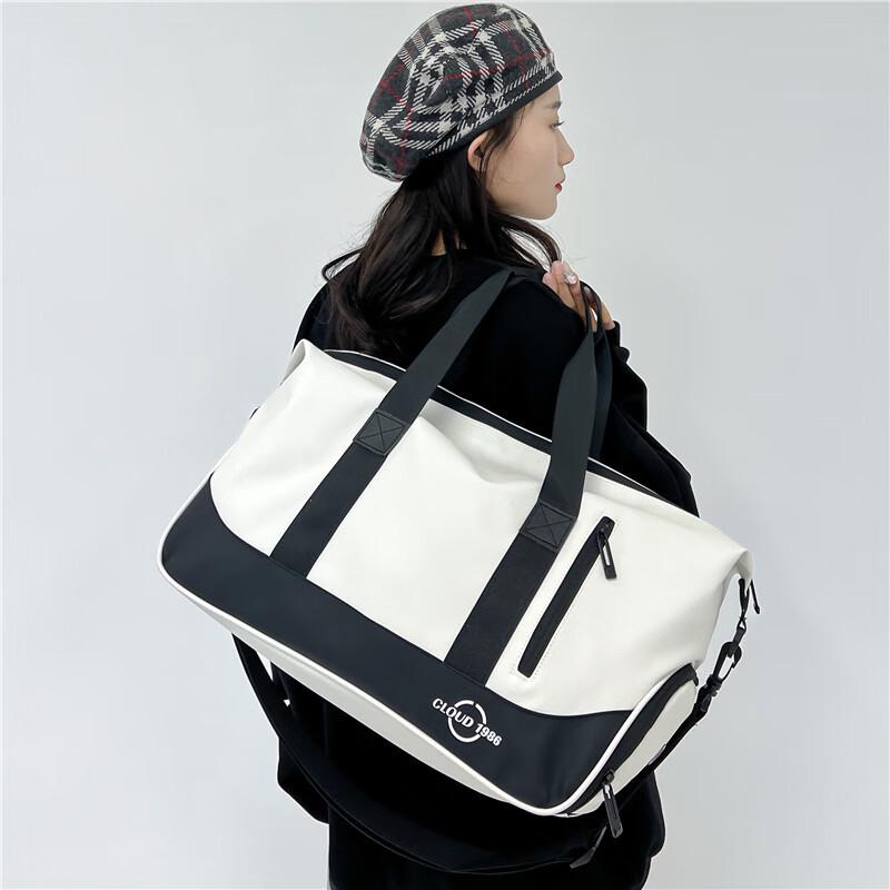 Leeshen Portable Casual Travel Bag
Leeshen Portable Casual Travel Bag