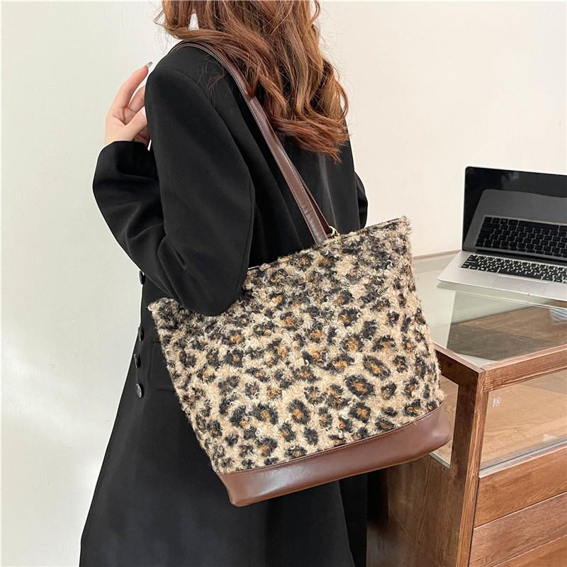 Вместительная премиальная сумка-тоут женская сумка 2025 новая шерстяная клетчатая сумка-тоут модный рюкзак 37*16*30