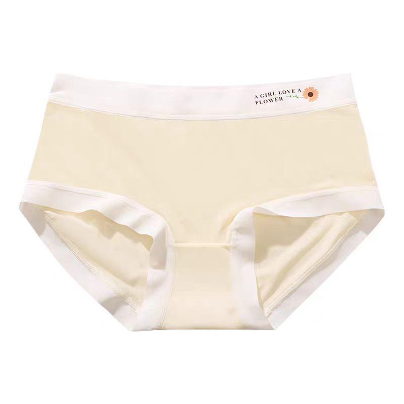 Female Spring and Summer Contracted Fresh and Sweet Ice Silk Naked Feeling Without Trace in Waist Triangle Briefs XL рожевий
Female Spring and Summer Contracted Fresh and Sweet Ice Silk Naked Feeling Without Trace in Waist Triangle Briefs XL рожевий