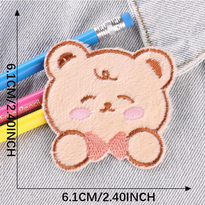 Плюшевые вышитые нашивки с милым мультяшным медведем для одежды, пришитая нашивка с вышивкой, самоклеящаяся/наклейка, украшение для сумки, обуви, джинсов 6.1x6.1cm
Плюшевые вышитые нашивки с милым мультяшным медведем для одежды, пришитая нашивка с вышивкой, самоклеящаяся/наклейка, украшение для сумки, обуви, джинсов 6.1x6.1cm