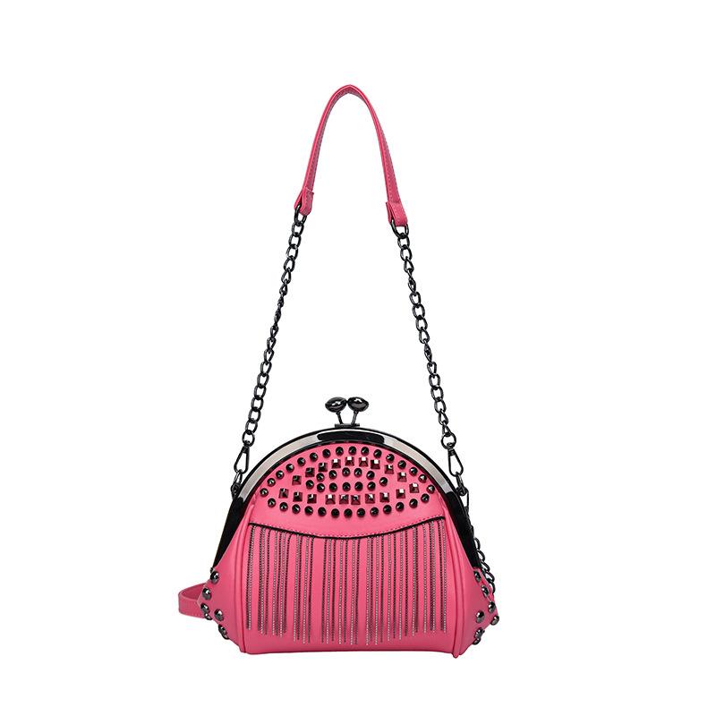 Popular Bags for Women with High-end Feel, Studded Tassel Chain, One Shoulder Crossbody Bag, Versatile, Armpit Clip, Shell Bag рожевий
Popular Bags for Women with High-end Feel, Studded Tassel Chain, One Shoulder Crossbody Bag, Versatile, Armpit Clip, Shell Bag рожевий