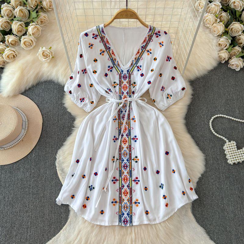 Ethnic Style Trip Shoot Drawstring Bohemia Dress White All yards
Ethnic Style Trip Shoot Drawstring Bohemia Dress White All yards