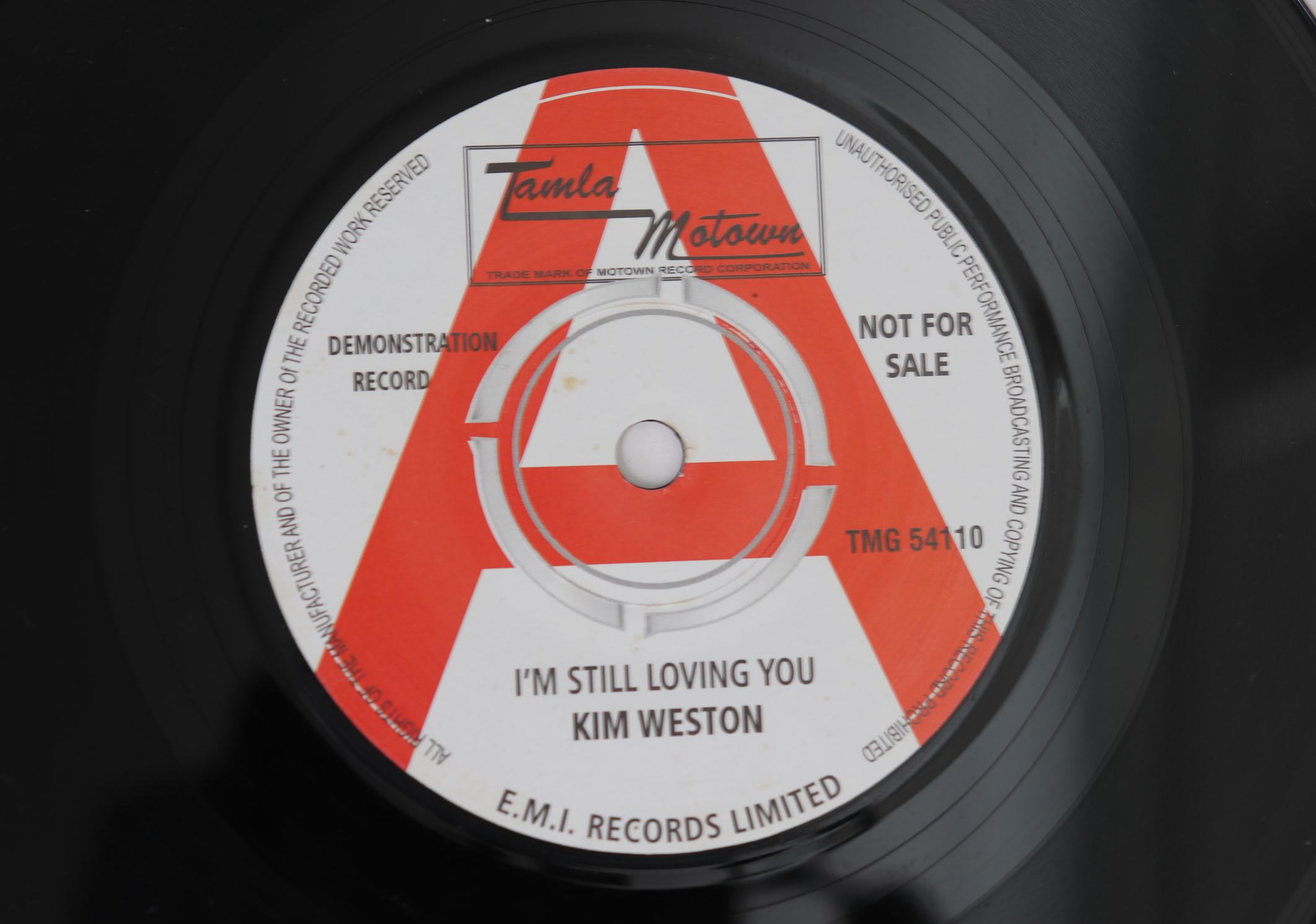 7inch Record KIM WESTON Im Still Loving You A Thrill A M TMG54110 TAMLA MOTOWN Non Japan SoulFunk Used
7inch Record KIM WESTON Im Still Loving You A Thrill A M TMG54110 TAMLA MOTOWN Non Japan SoulFunk Used