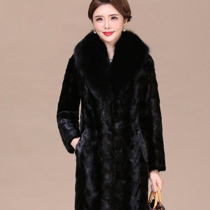 Осенне-зимнее новое женское пальто из искусственного меха норки с воротником из искусственного лисьего меха, длинное пальто из искусственной норки, для среднего и пожилого возраста 5XL 150-85 kg чёрный
Осенне-зимнее новое женское пальто из искусственного меха норки с воротником из искусственного лисьего меха, длинное пальто из искусственной норки, для среднего и пожилого возраста 5XL 150-85 kg чёрный