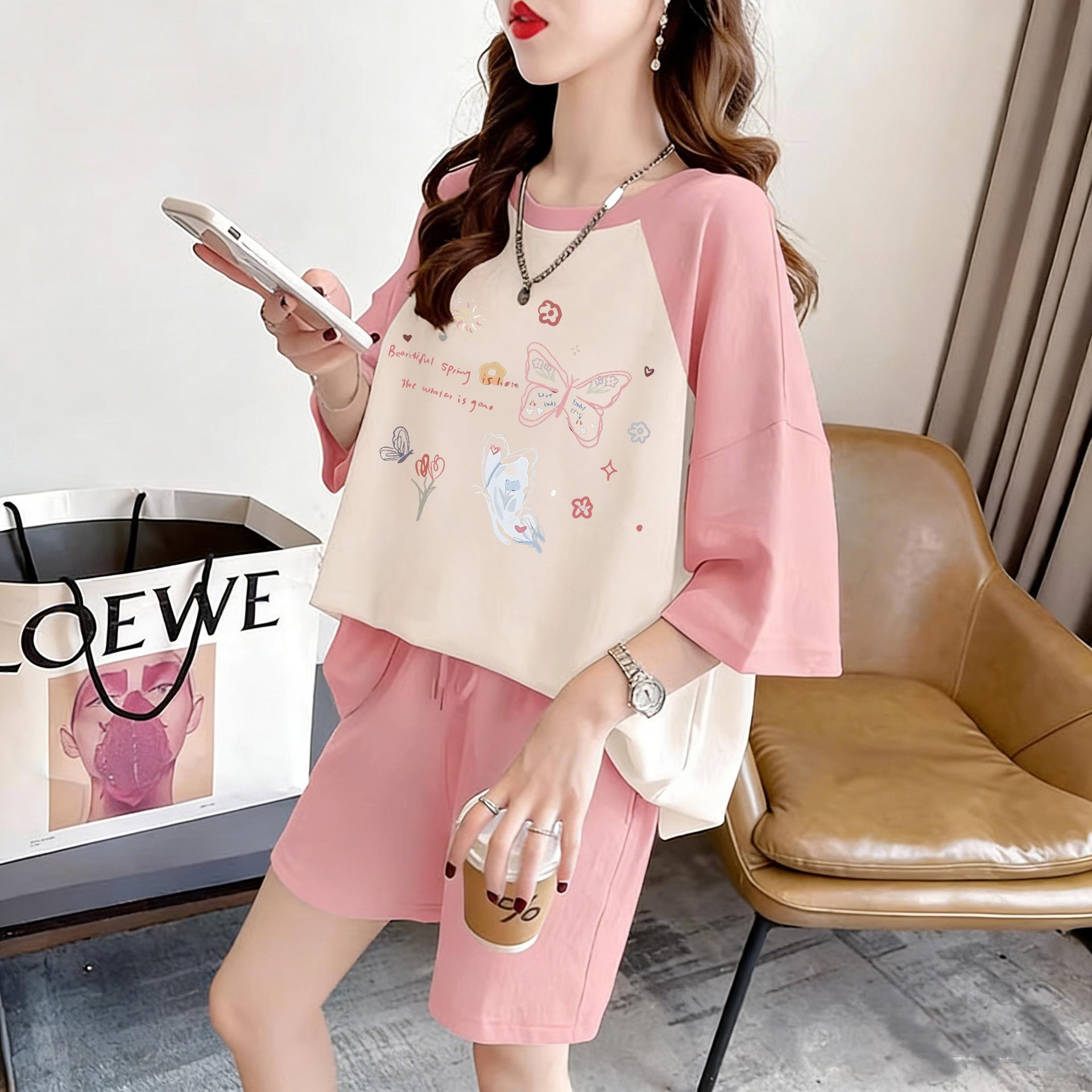 Plus Size 2026 Summer Pure Cotton Short Sleeve Loose T-shirt for Women 2XL
Plus Size 2026 Summer Pure Cotton Short Sleeve Loose T-shirt for Women 2XL