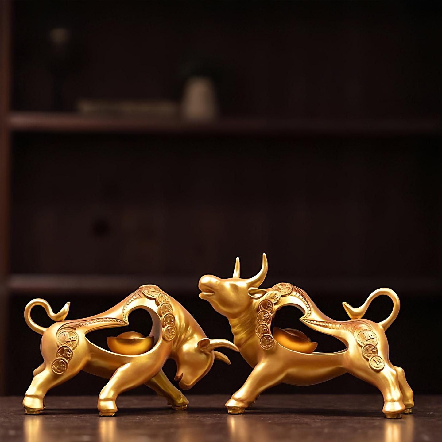 Bull-Shaped Luxury Ornament: Elevate Your Office with Sophisticated Elegance and Prosperity Symbolism
Bull-Shaped Luxury Ornament: Elevate Your Office with Sophisticated Elegance and Prosperity Symbolism