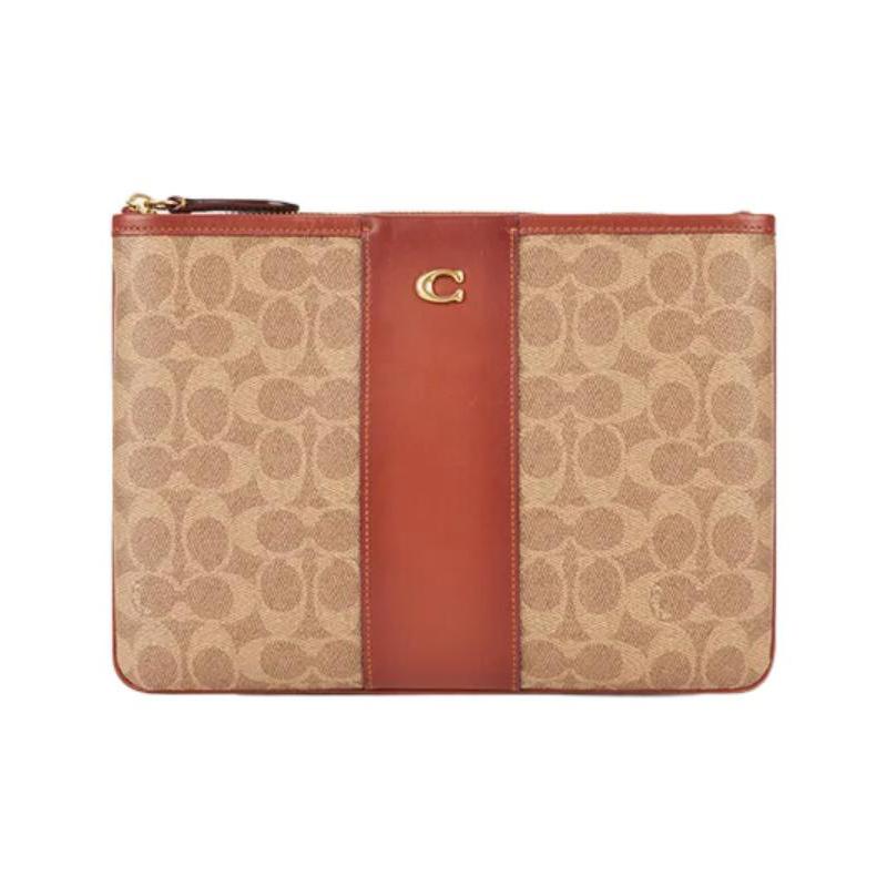 COACH Pouch 29 Classic Presbyopic Gold Letter Logo Zipper Closure PVC Underarm Bag Clutch Large Women s Khaki and Brown Red золотий
COACH Pouch 29 Classic Presbyopic Gold Letter Logo Zipper Closure PVC Underarm Bag Clutch Large Women s Khaki and Brown Red золотий