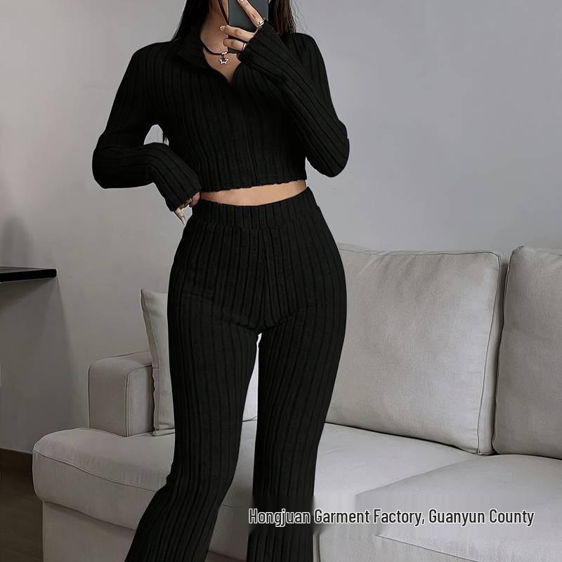 European & American Fashion Ribbed Two-Piece Set: Zipper Long Sleeve Top & High-Waisted Flared Pants L чорний
European & American Fashion Ribbed Two-Piece Set: Zipper Long Sleeve Top & High-Waisted Flared Pants L чорний