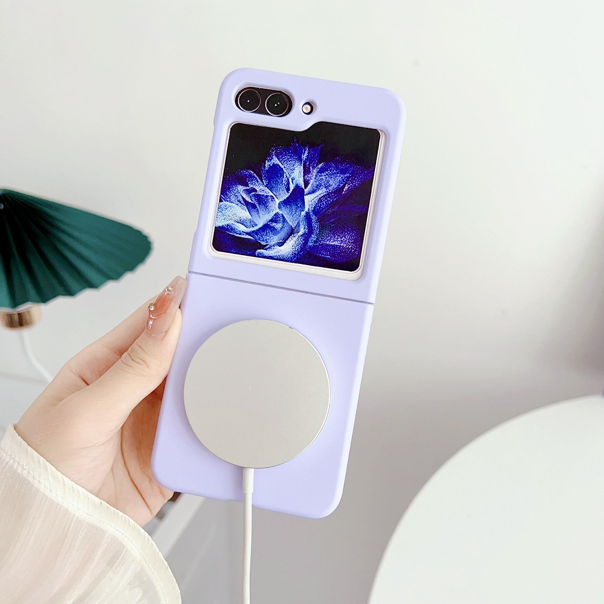 For Samsung Galaxy Z Flip5 5G Magnetic Case Compatible with MagSafe Skin-touch Hard PC Phone Cover Purple
For Samsung Galaxy Z Flip5 5G Magnetic Case Compatible with MagSafe Skin-touch Hard PC Phone Cover Purple