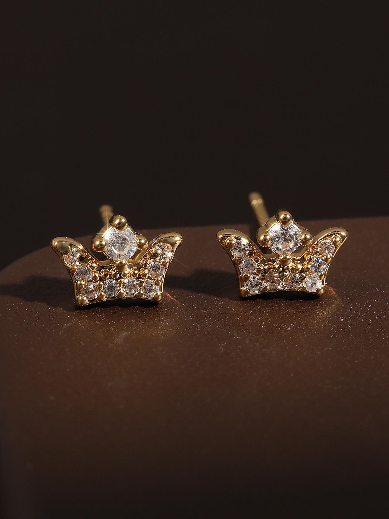 Корона сережки-гвоздики жіноча дівчина мода темперамент повний діамантів хіпстер особистість інтернет знаменитості ж вухо ювелірні вироби жіноча позолота
Корона сережки-гвоздики жіноча дівчина мода темперамент повний діамантів хіпстер особистість інтернет знаменитості ж вухо ювелірні вироби жіноча позолота