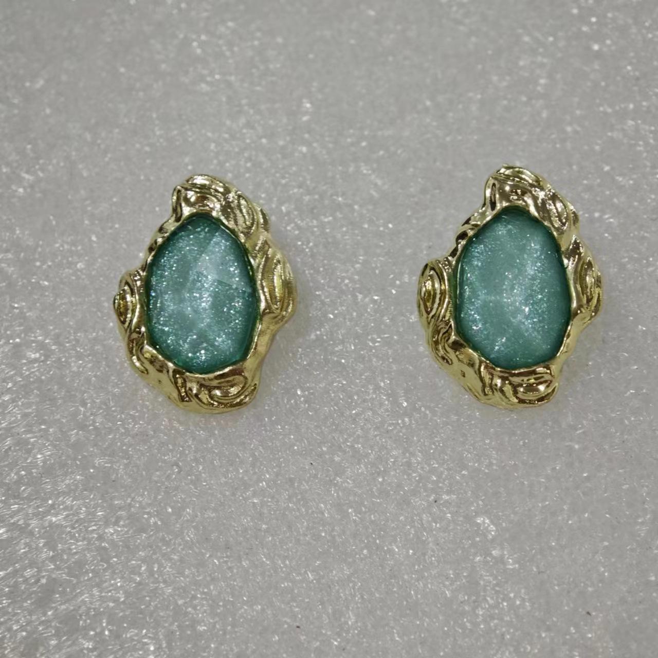 Vintage star sand geometric stud earrings 1111 new court style earrings earrings озеро синий
Vintage star sand geometric stud earrings 1111 new court style earrings earrings озеро синий