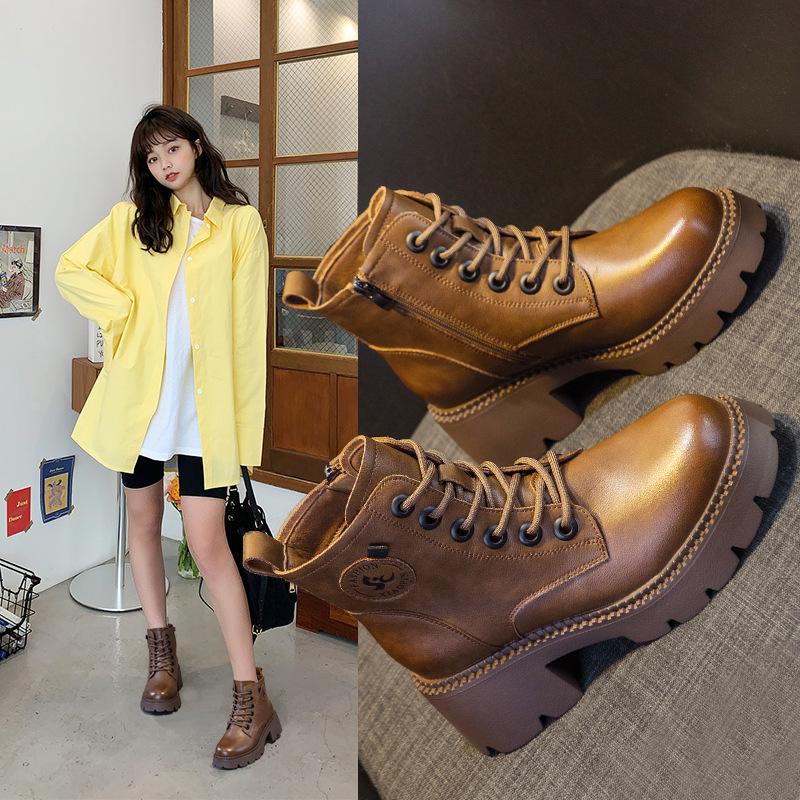 Martin boots women s autumn and winter new fashion British style short boots fashion leather surface thick sole heightening retro boots women 34
Martin boots women s autumn and winter new fashion British style short boots fashion leather surface thick sole heightening retro boots women 34