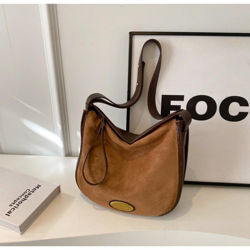 Autumn and winter new retro niche bag women s popular messenger bag fashion shoulder bag bucket bag
Autumn and winter new retro niche bag women s popular messenger bag fashion shoulder bag bucket bag