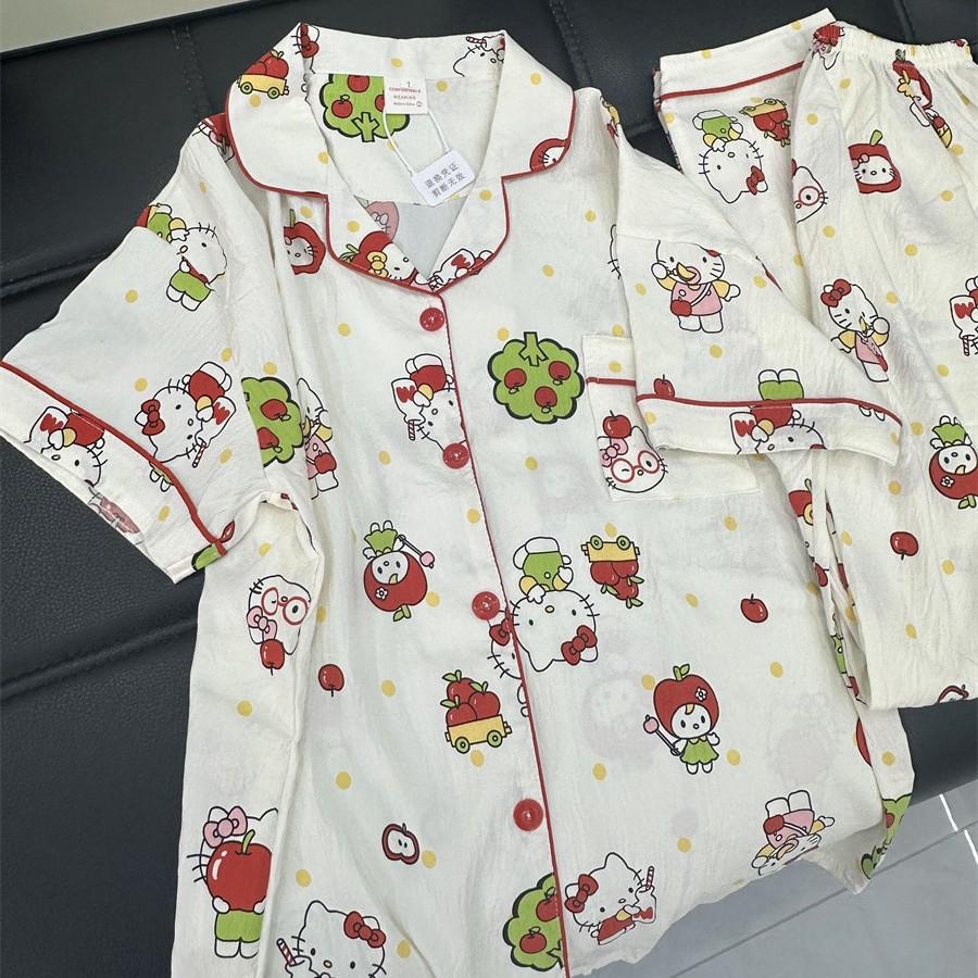 Internet celebrities new apple Hello Kitty pajamas women s summer short-sleeved shorts cardigan two-piece set can be worn outside loungewear S
Internet celebrities new apple Hello Kitty pajamas women s summer short-sleeved shorts cardigan two-piece set can be worn outside loungewear S
