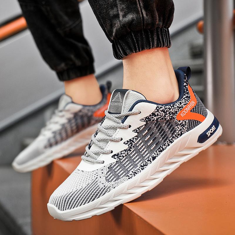 Men s shoes summer green rotating button versatile sports casual running shoes flying woven breathable mesh shoes 39 темно-синий
Men s shoes summer green rotating button versatile sports casual running shoes flying woven breathable mesh shoes 39 темно-синий