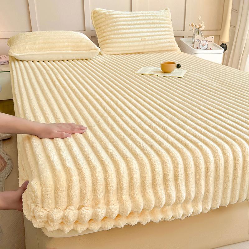Elastic Autumn Winter Thicken Fitted Sheet Rabbit Plush Warm Comfortable Bed Cover Fully Wrapped Printed Mattress Cover Home 120x200cm
Elastic Autumn Winter Thicken Fitted Sheet Rabbit Plush Warm Comfortable Bed Cover Fully Wrapped Printed Mattress Cover Home 120x200cm