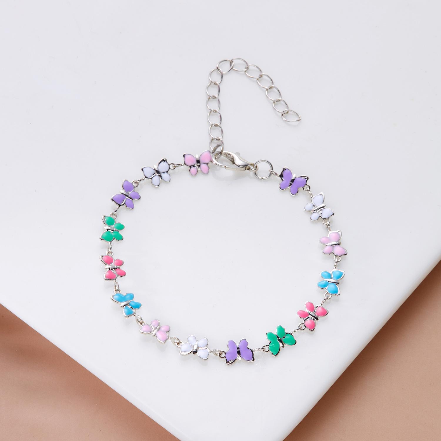 Spring and summer butterfly color small fresh spring necklace female little butterfly oil dripping neck chain European and American creative necklace
Spring and summer butterfly color small fresh spring necklace female little butterfly oil dripping neck chain European and American creative necklace