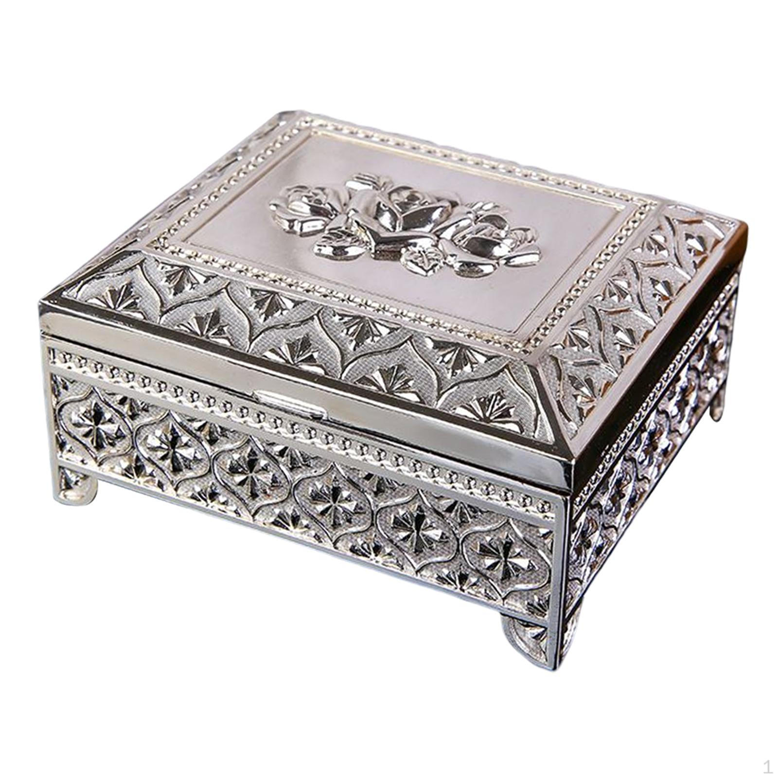 Гравированная шкатулка для безделушек, шкатулка с бархатом, подарок на годовщину, 12,5x10..5 см, свадебные центральные украшения из нержавеющей стали Silver
Гравированная шкатулка для безделушек, шкатулка с бархатом, подарок на годовщину, 12,5x10..5 см, свадебные центральные украшения из нержавеющей стали Silver