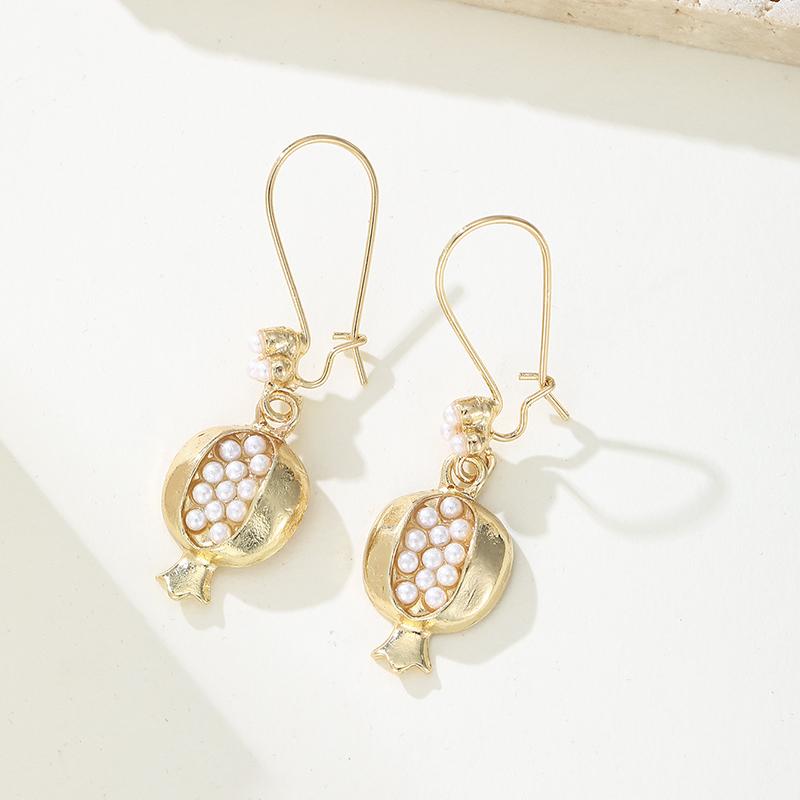 Fashionable Classic Geometric Imitation Pearl Pendant Earrings, Women s Personalized Trendy Holiday Accessories Zircon
Fashionable Classic Geometric Imitation Pearl Pendant Earrings, Women s Personalized Trendy Holiday Accessories Zircon