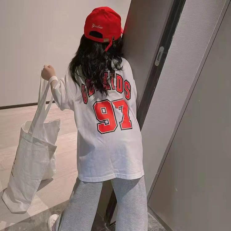 Stylish Medium-length Summer Dress for Girls Loose-fit Casual T-shirt Skirt Short Sleeves Basketball Uniform Trendy 120
Stylish Medium-length Summer Dress for Girls Loose-fit Casual T-shirt Skirt Short Sleeves Basketball Uniform Trendy 120