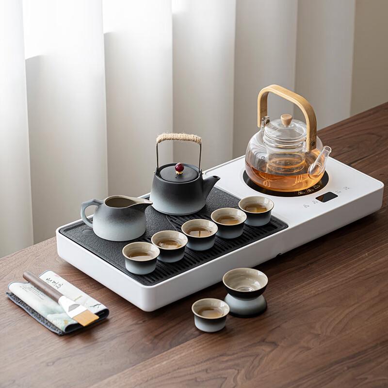 Tang Feng High-End Gongfu Tea Set with Integrated Tea Tray
Tang Feng High-End Gongfu Tea Set with Integrated Tea Tray