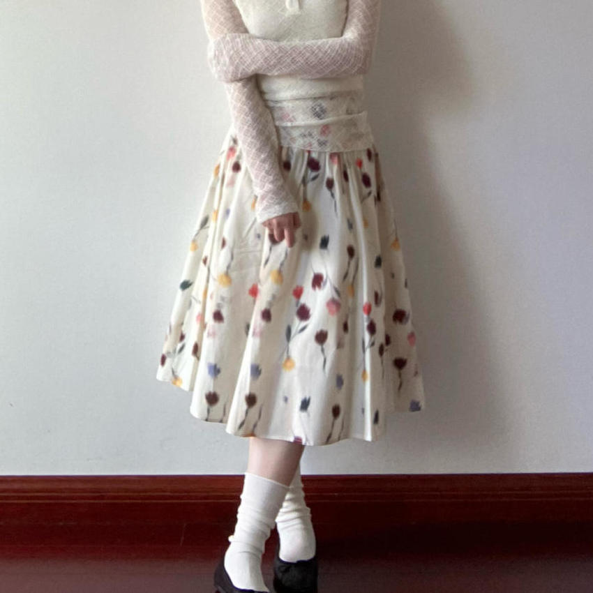 Soft Romantic Floral White Midi Skirt for Women - Summer Elastic Waist Sweet Casual High-Waist A-Line Skirt S
Soft Romantic Floral White Midi Skirt for Women - Summer Elastic Waist Sweet Casual High-Waist A-Line Skirt S