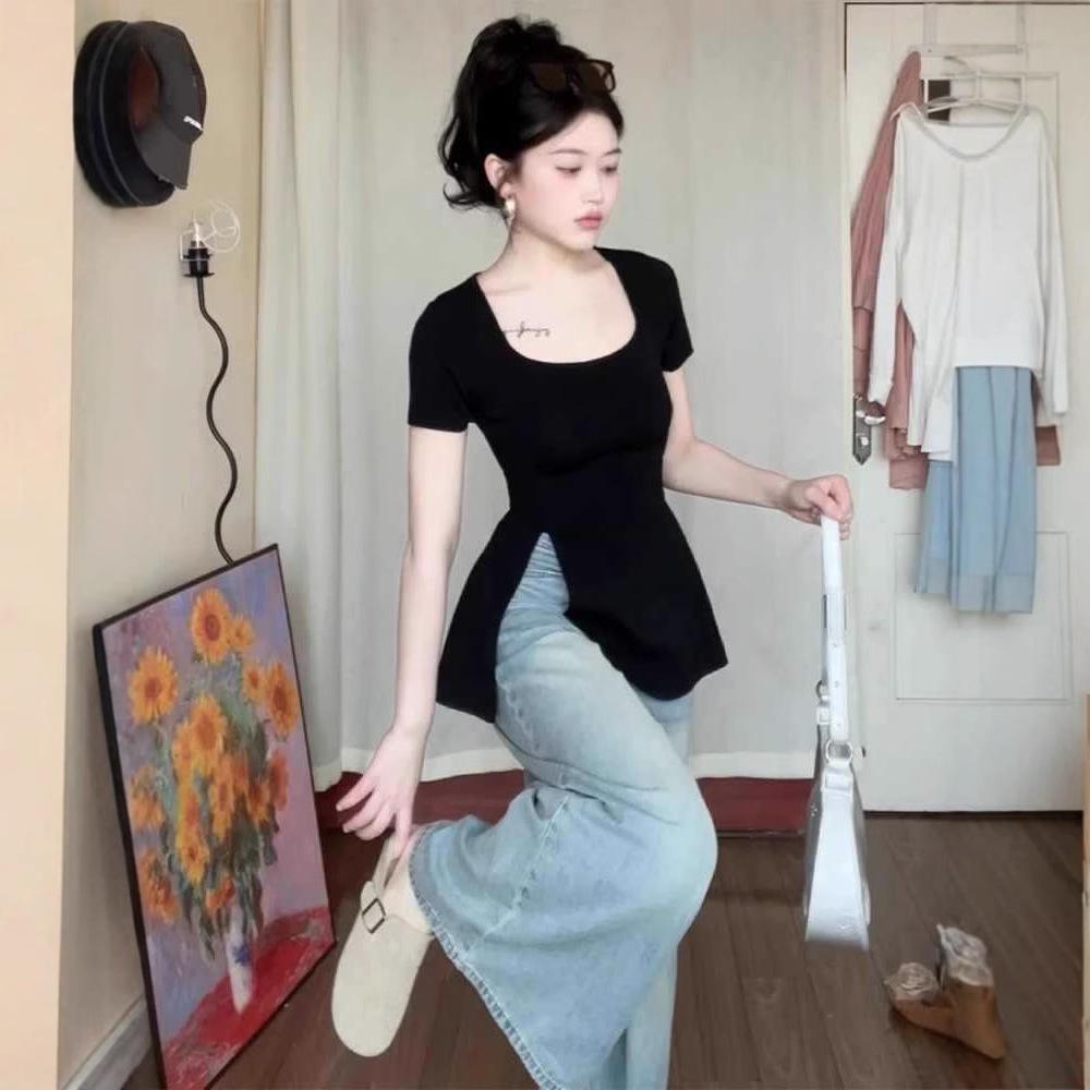Women s Black U-Neck Short-Sleeve Slit T-Shirt - Summer 2025 Unique Slimming Design Large
Women s Black U-Neck Short-Sleeve Slit T-Shirt - Summer 2025 Unique Slimming Design Large