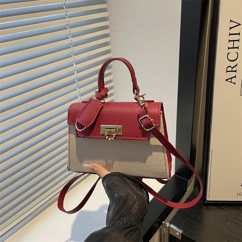 Shoulder Crossbody Tote Bag Multi-Functional Handbag Stylish Purse for Ladies Dating Vacation Gift Accessory
Shoulder Crossbody Tote Bag Multi-Functional Handbag Stylish Purse for Ladies Dating Vacation Gift Accessory