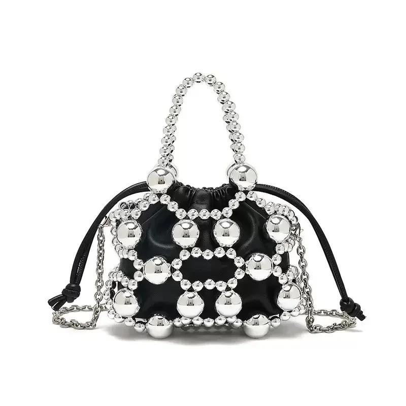 Exquisite Metal Beaded Woven Bag Fashionable Crossbody Handbag Elegant Design Dinner Bag Polyester Lining Hard Acrylic Material 18 8 14CM
Exquisite Metal Beaded Woven Bag Fashionable Crossbody Handbag Elegant Design Dinner Bag Polyester Lining Hard Acrylic Material 18 8 14CM