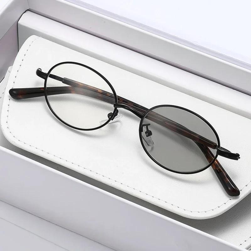 Retro Oval Frame Photochromic Myopia Glasses Men s and Women s Fashion Metal Frame HD Anti-blue Light Myopia Glasses To -3.5-4.0 0 чорний
Retro Oval Frame Photochromic Myopia Glasses Men s and Women s Fashion Metal Frame HD Anti-blue Light Myopia Glasses To -3.5-4.0 0 чорний