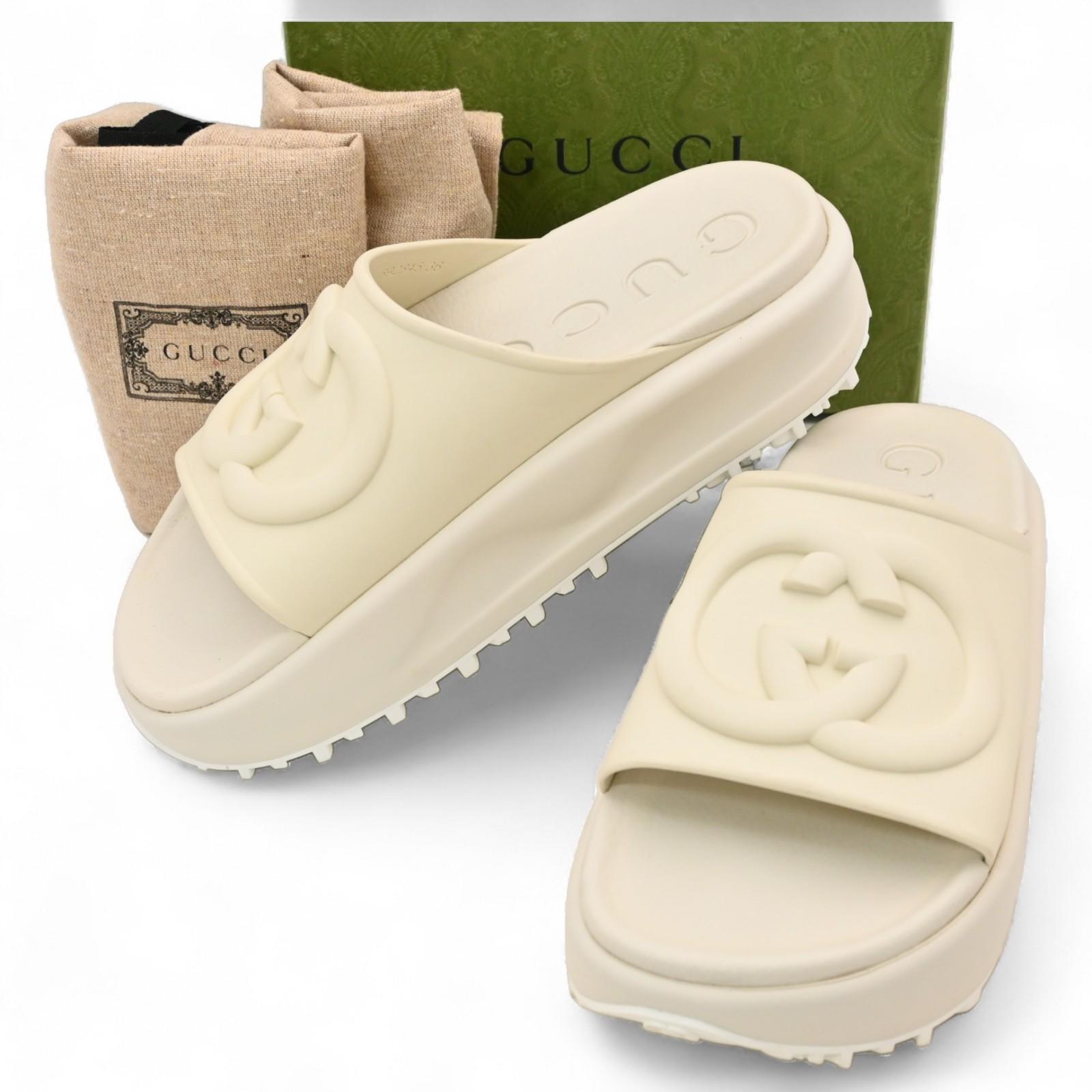 Auth Gucci Interlocking G Rubber Sandals Size 36 gu4225tt
Auth Gucci Interlocking G Rubber Sandals Size 36 gu4225tt