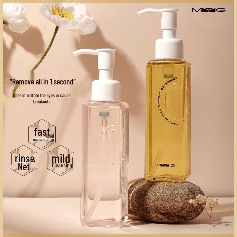 MYG Gentle Deep Cleanser: Non-Comedogenic, Refreshing Makeup Remover for Face, Eyes & Lips - Perfect for Sensitive Skin. Model 150
MYG Gentle Deep Cleanser: Non-Comedogenic, Refreshing Makeup Remover for Face, Eyes & Lips - Perfect for Sensitive Skin. Model 150