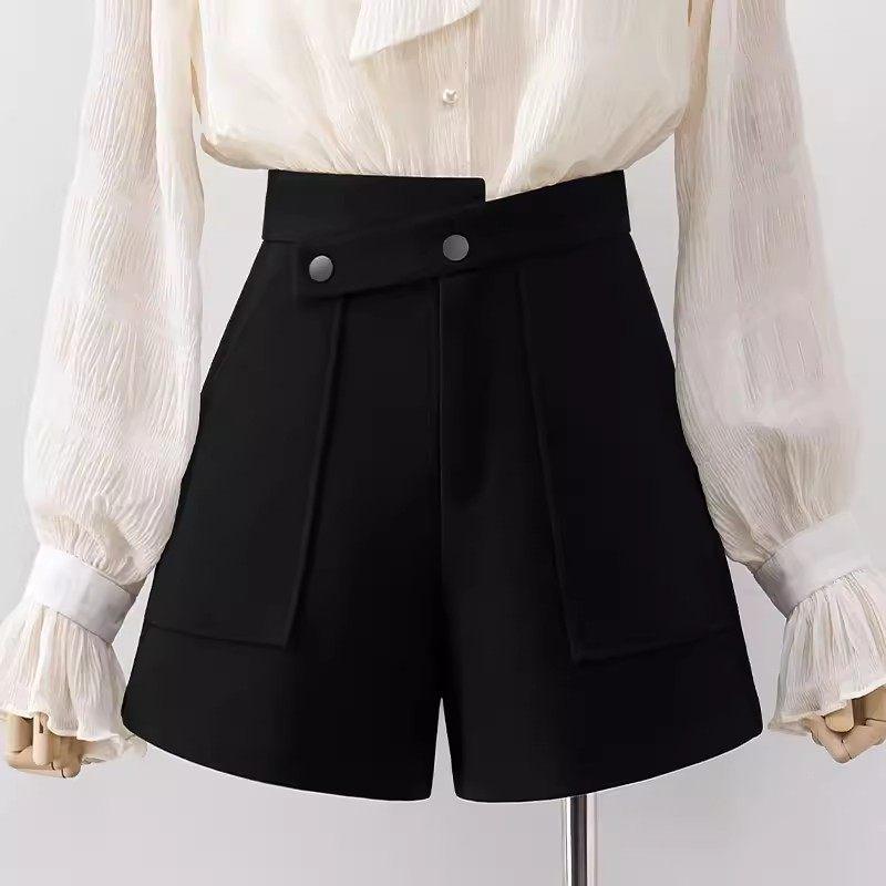 Plus Size High Waist A-Line Woolen Shorts for Women - Autumn/Winter Wide Leg Boot Pants M чорний
Plus Size High Waist A-Line Woolen Shorts for Women - Autumn/Winter Wide Leg Boot Pants M чорний