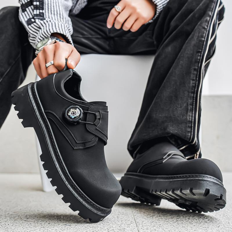 2025 four seasons big scalp thick-soled Martin boots versatile rotating buckle tooling live broadcast retro locomotive men s European and America 39
2025 four seasons big scalp thick-soled Martin boots versatile rotating buckle tooling live broadcast retro locomotive men s European and America 39