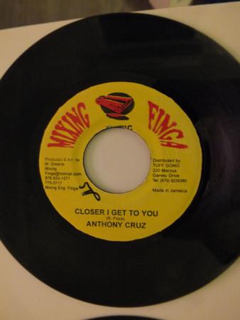 7inch Record ANTHONY CRUZ - Closer I Get To You NONE Mixing Finga Mu Jamaica Reggae, Ska & Dub Used
7inch Record ANTHONY CRUZ - Closer I Get To You NONE Mixing Finga Mu Jamaica Reggae, Ska & Dub Used