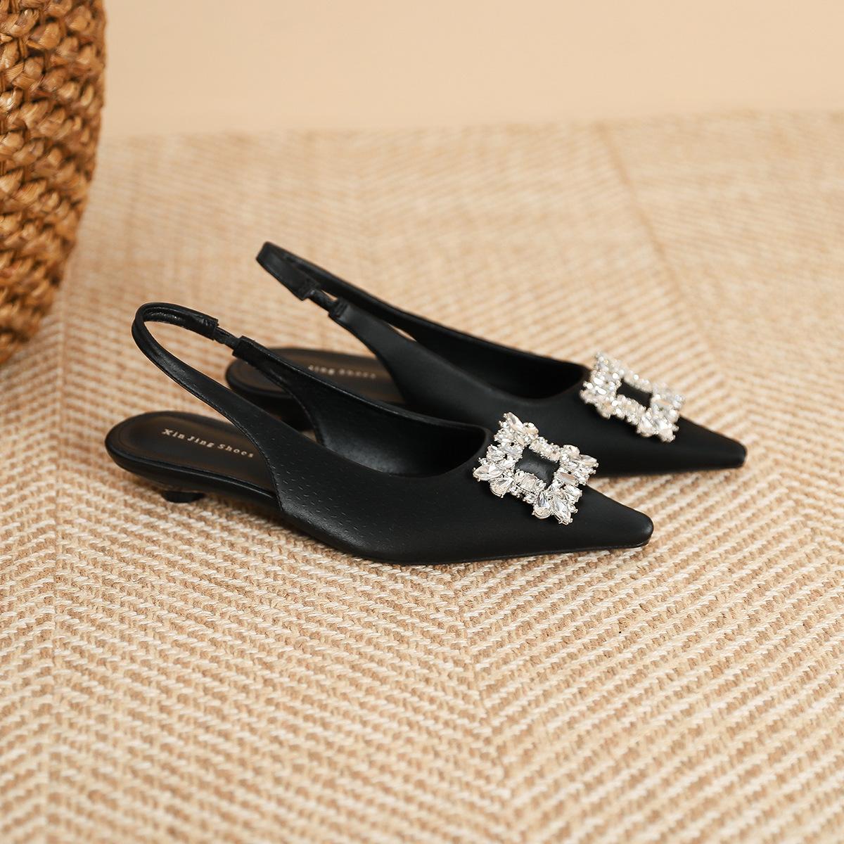 139-6 flash diamond pointed low heel single shoes spring and summer new French shallow mouth square buckle rear empty flat sole single shoes women s 35 чёрный
139-6 flash diamond pointed low heel single shoes spring and summer new French shallow mouth square buckle rear empty flat sole single shoes women s 35 чёрный