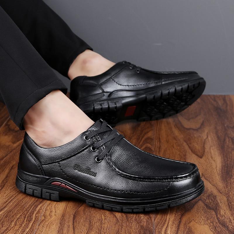 Large size first-layer cowhide men s shoes tooling large head low-top wear-resistant hollow breathable leather work shoes 50
Large size first-layer cowhide men s shoes tooling large head low-top wear-resistant hollow breathable leather work shoes 50
