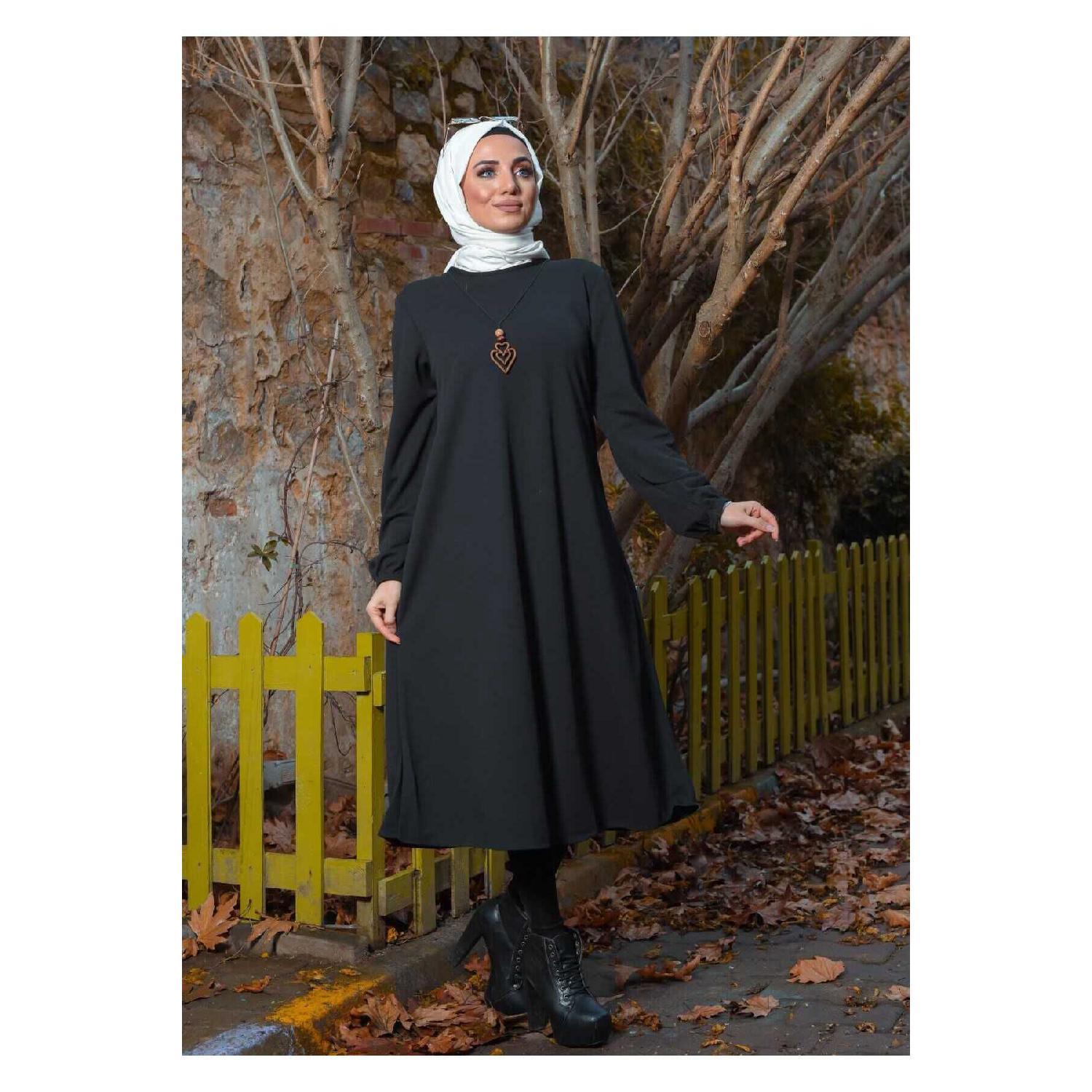 Туніка з деталями намиста - чорна 2727 - чорна 38 чорний 
Туніка з деталями намиста - чорна 2727 - чорна 38 чорний