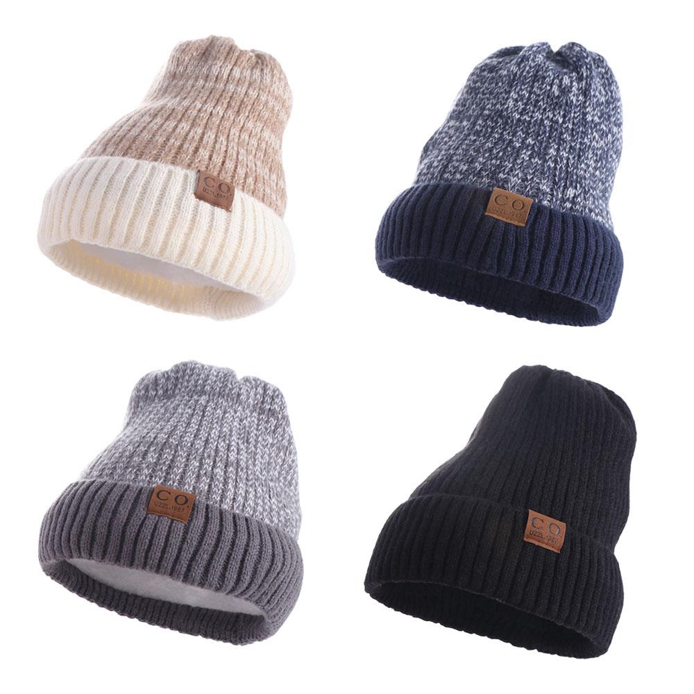 Add Fur Lined Winter Knitted Hats Windproof Warm Beanie Cap Fashion Plush Knitted Hat Men Women темно-синього кольору
Add Fur Lined Winter Knitted Hats Windproof Warm Beanie Cap Fashion Plush Knitted Hat Men Women темно-синього кольору