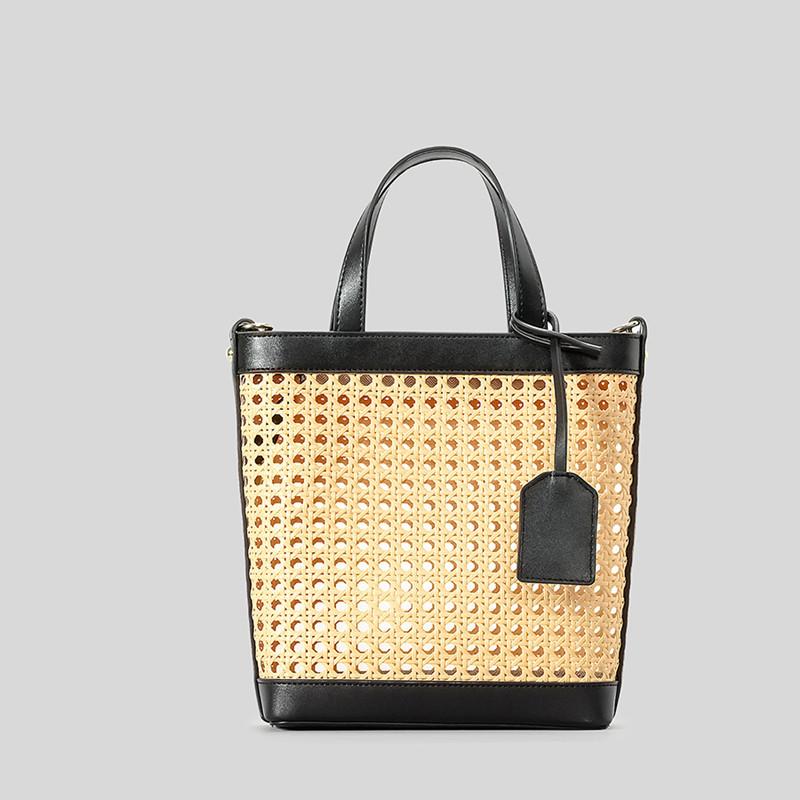2025 Luxury Designer Women s Straw Beach Bag Ladies Woven Grass Handbags Summer Totes New Fashion Crossbody Shoulder Bag чёрный
2025 Luxury Designer Women s Straw Beach Bag Ladies Woven Grass Handbags Summer Totes New Fashion Crossbody Shoulder Bag чёрный