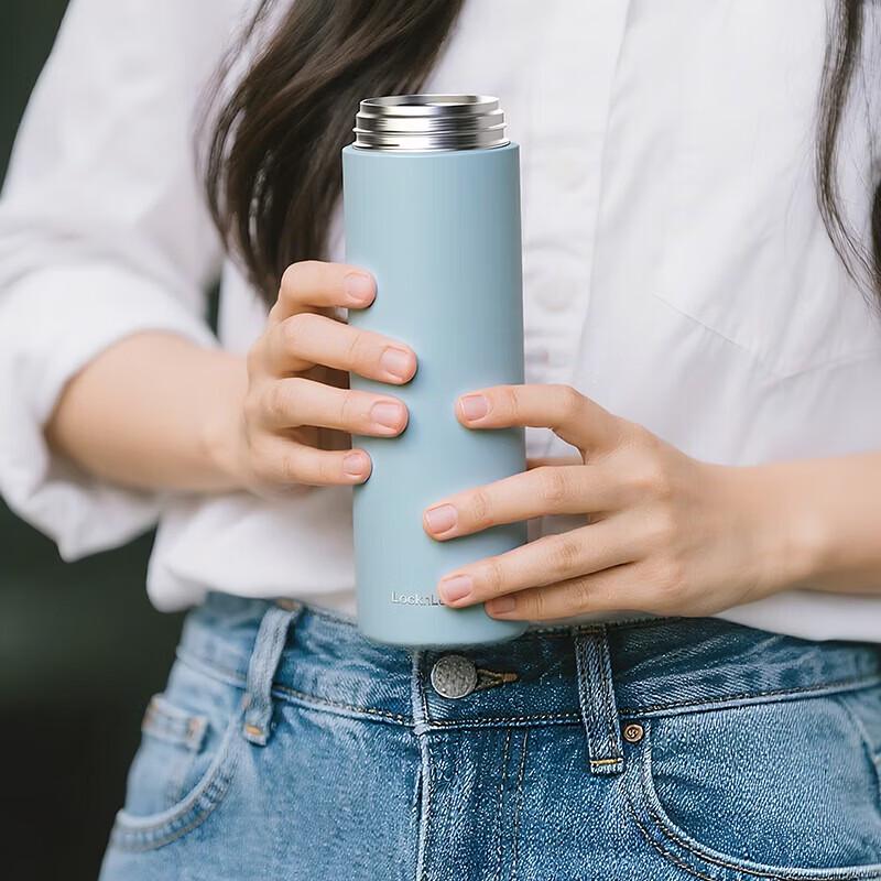 LOCK&LOCK 316L Stainless Steel Insulated Mug
LOCK&LOCK 316L Stainless Steel Insulated Mug