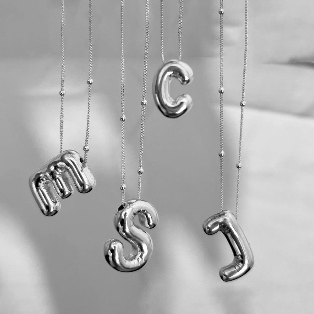 Lightweight Chunky Initial Necklace for Women Stainless Steel Balloon Bubble Alphabet Letter Pendant Necklaces Collar Zircon F
Lightweight Chunky Initial Necklace for Women Stainless Steel Balloon Bubble Alphabet Letter Pendant Necklaces Collar Zircon F
