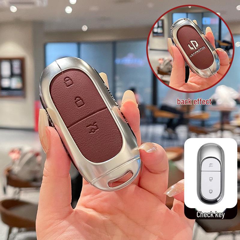 Чехол для ключа Leapmotor C11 и C01: Металлическая и кожаная оболочка, подходит для моделей 24-25, с пряжкой
Чехол для ключа Leapmotor C11 и C01: Металлическая и кожаная оболочка, подходит для моделей 24-25, с пряжкой