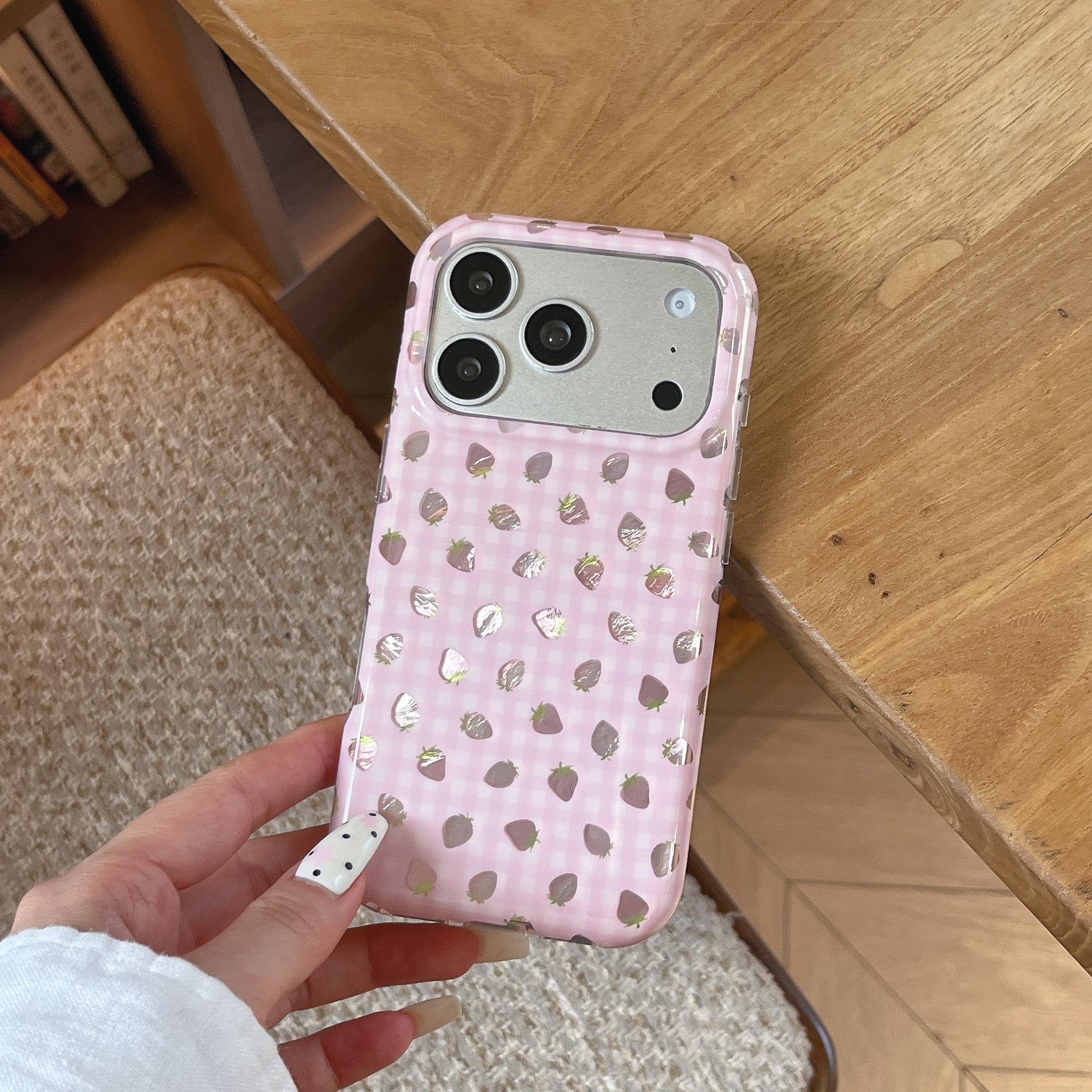 Strawberry Apple iPhone 15 Pro Max Double Layer Electroplated Phone Case with Drop Protection iPhone 17 Pro
Strawberry Apple iPhone 15 Pro Max Double Layer Electroplated Phone Case with Drop Protection iPhone 17 Pro