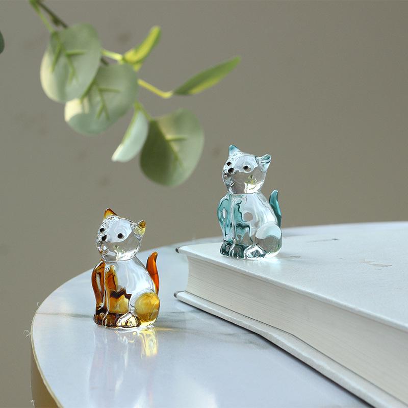 Creative Liuli Zibo Animal Crystal Ornaments: Healing Cat & Dog Glass Handicrafts for Desktop Height 4.7cm
Creative Liuli Zibo Animal Crystal Ornaments: Healing Cat & Dog Glass Handicrafts for Desktop Height 4.7cm