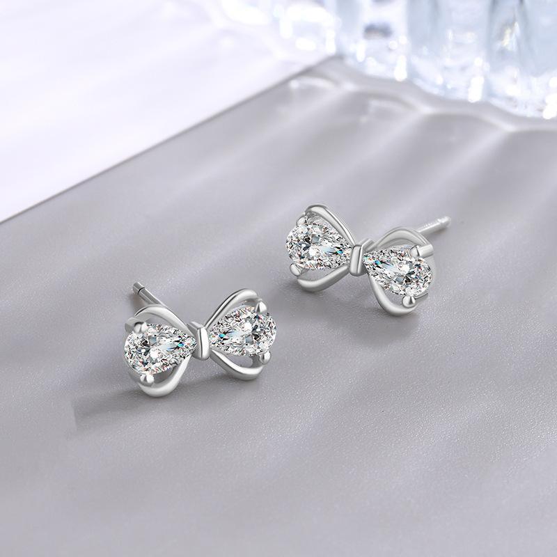Sweet Exquisite Diamond Butterfly Knot 925 Sterling Silver Jewelry Compact and Versatile Stud Earrings 3828 срібний
Sweet Exquisite Diamond Butterfly Knot 925 Sterling Silver Jewelry Compact and Versatile Stud Earrings 3828 срібний