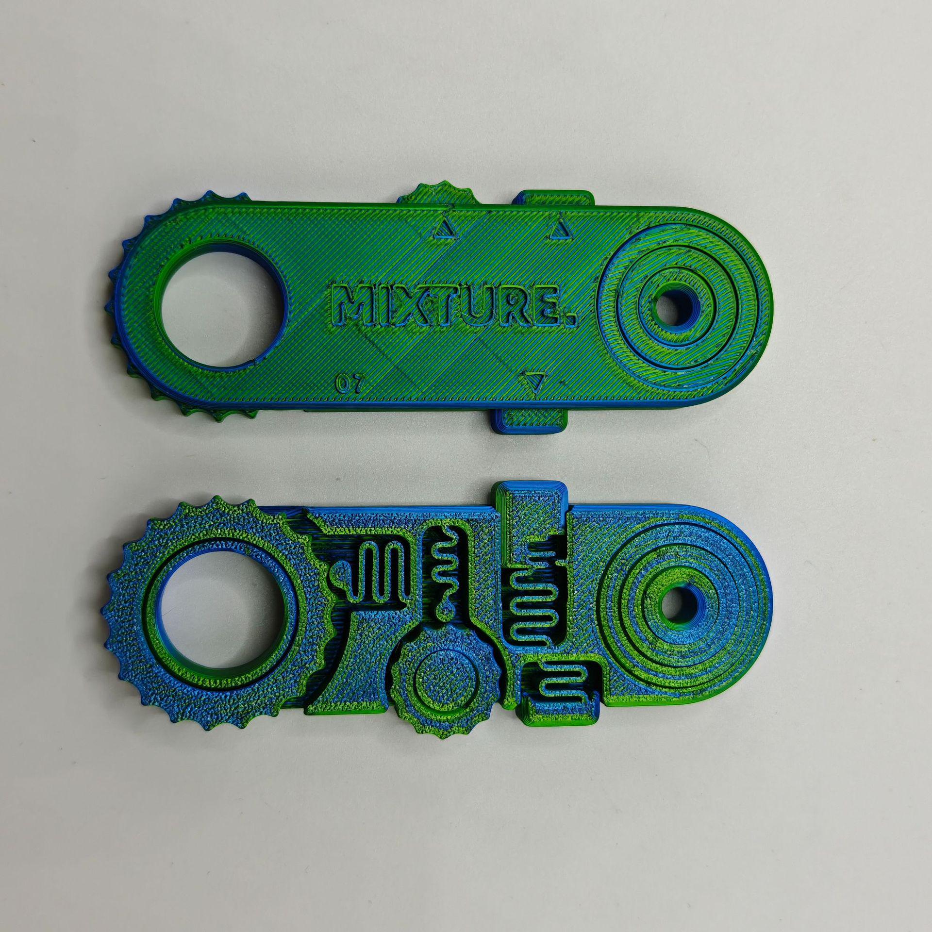 3D Printed 5-in-1 Decompression Fun Gear Toy & Desktop Decoration 10.5 cm
3D Printed 5-in-1 Decompression Fun Gear Toy & Desktop Decoration 10.5 cm